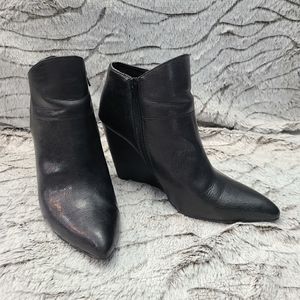 2Nine West Black Leather Wedge Heel Ankle Booties